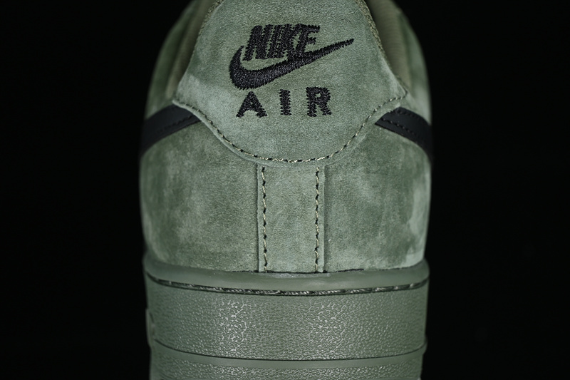 Nike Air Force 1 '07 Low Black/Green 17