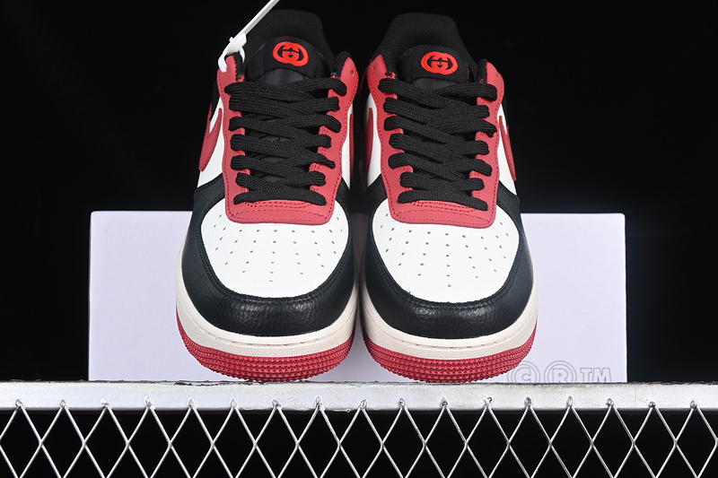 Nike Air Force 1 '07 Low White/Red/Black 3