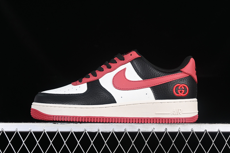 Nike Air Force 1 '07 Low White/Red/Black 17