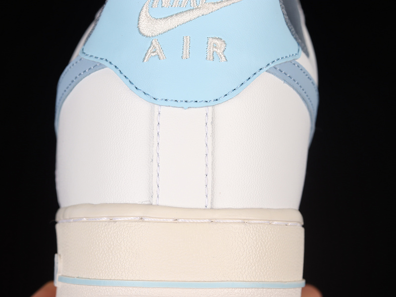 Air Force 1 Low 07 White/Light Blue/White 7