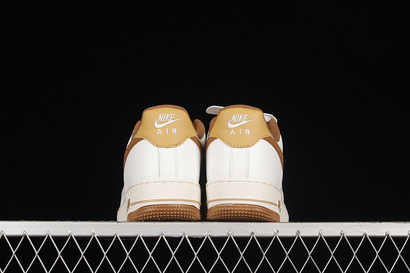 Air Force 1 Low White/White/Brown 17