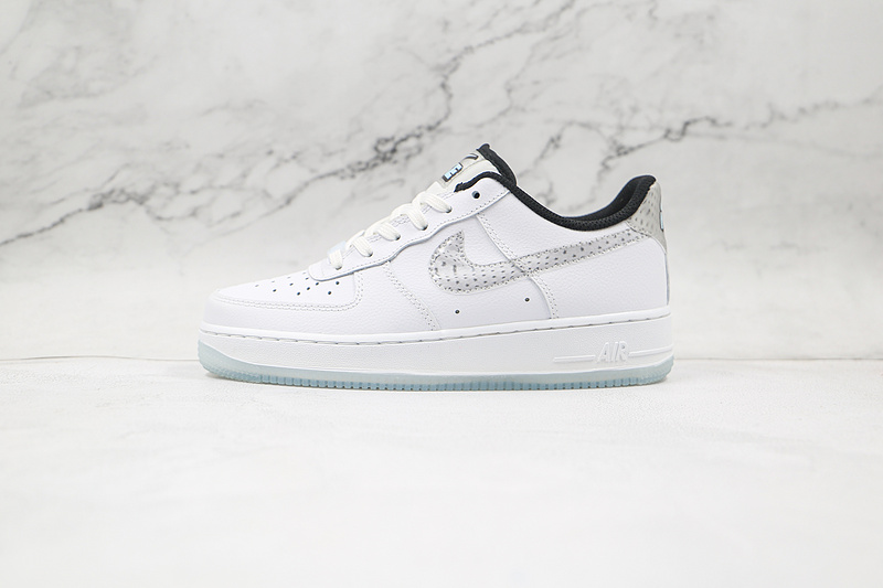 Air Force 1 Low Lv8 Ksa Gs White/White/Glacier Blue 3