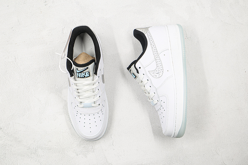 Air Force 1 Low Lv8 Ksa Gs White/White/Glacier Blue 5