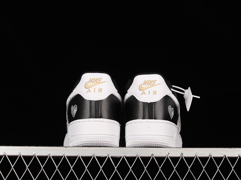 Air Force 1 Low 07 Black/White/Black/Black 21