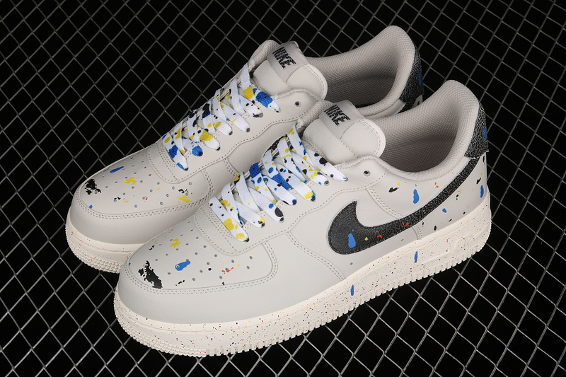 Air Force 1 Low 07 Lv8 Paint Splatter Light Bone/Black/Sail 33