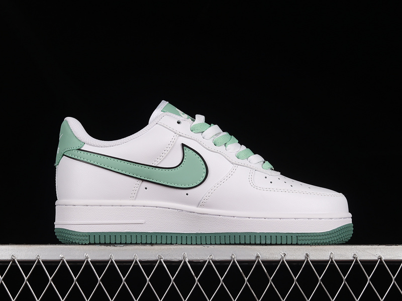 Air Force 1 Low 07 Lv8 White/Green/Black 5