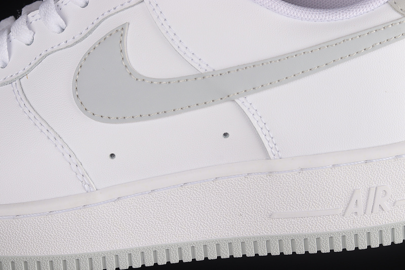 Air Force 1 Low 07 White/White/Pure Platinum 11