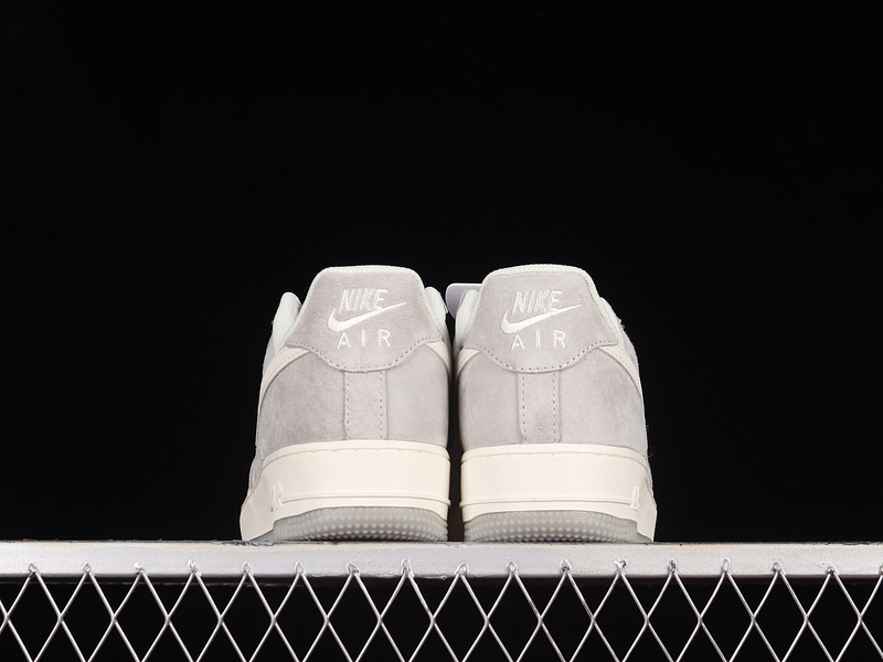 Air Force 1 Low 07 Light Grey/Light Grey/Beige 3