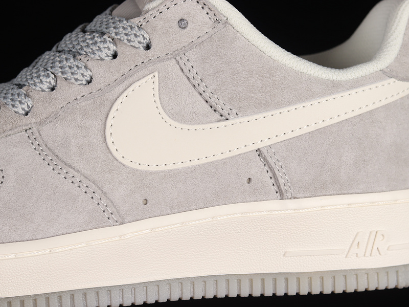 Air Force 1 Low 07 Light Grey/Light Grey/Beige 17