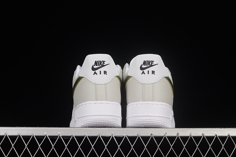 Air Force 1 Low 07 Lv8 Metallic Summit White/White/Black/Multi-Color 19