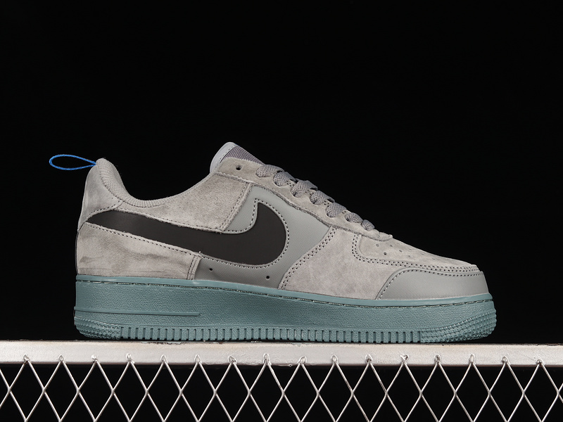 Air Force 1 Low 07 Smoke Grey/Black 21