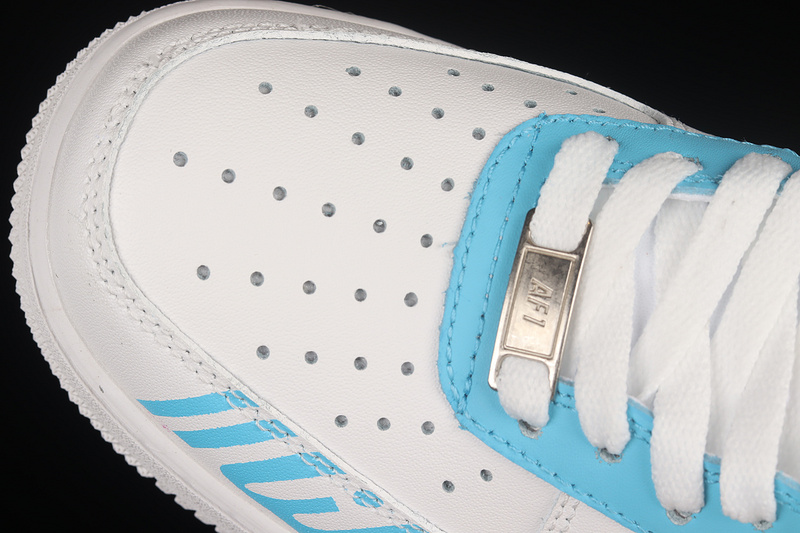 Air Force 1 Low 07 White/Black/Blue 31