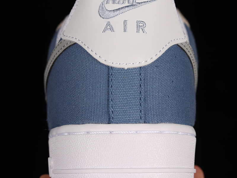 Air Force 1 Low 07 Light Khaki/White/Blue 15