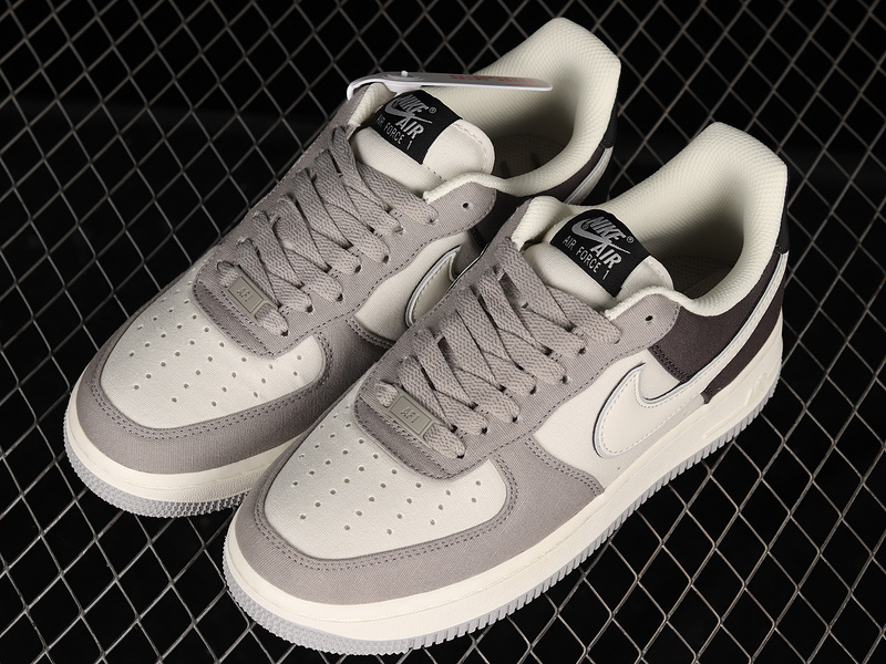 Air Force 1 Low 07 Beige/Light Grey/Black 29