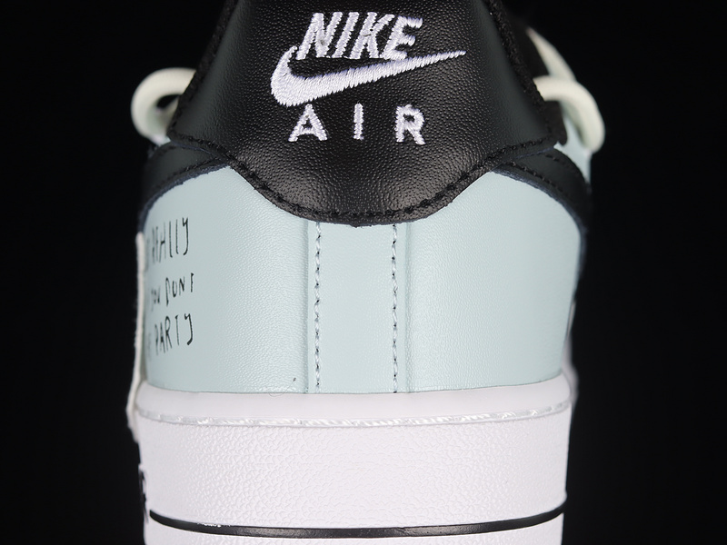 Air Force 1 Low 07 White/Black/Sky Blue 21