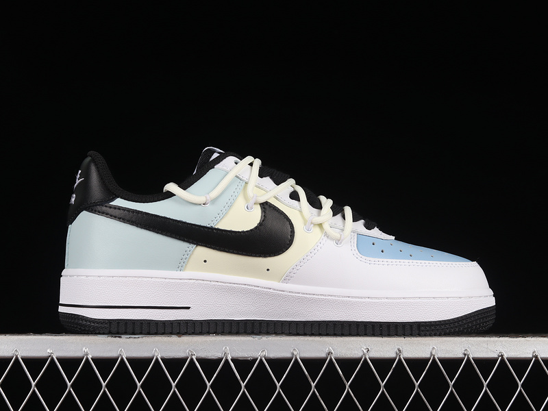 Air Force 1 Low 07 White/Black/Sky Blue 29