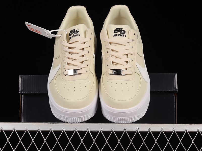 Air Force 1 Plt.Af.Orm Fossil/Sail/Summit White/Black 3