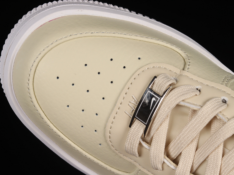 Air Force 1 Plt.Af.Orm Fossil/Sail/Summit White/Black 15