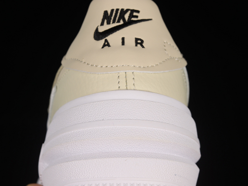 Air Force 1 Plt.Af.Orm Fossil/Sail/Summit White/Black 29