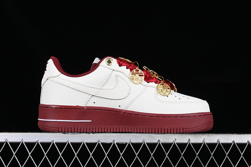 Nike Air Force 1 '07 Se 40Th Anniversary Sail/Metallic Gold/Black/Team Red 25