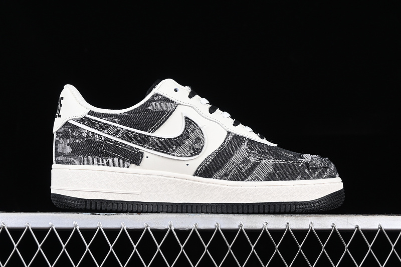 Nike Air Force 1 '07 Low Brushed Patch White/Grey/Black 3