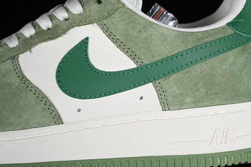 Nike Air Force 1 '07 Low Low White/Green 9