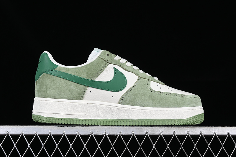 Nike Air Force 1 '07 Low Low White/Green 11