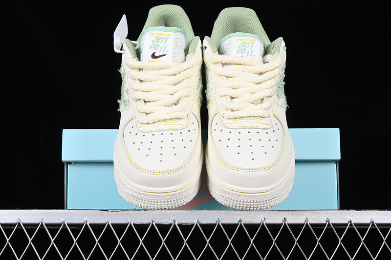 Nike Air Force 1 '07 Low Just Do It White/Green 19