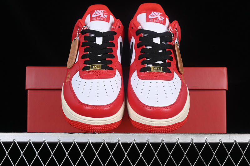 Nike Air Force 1 '07 Low Sail/University Red/Coconut Milk/Sail 11