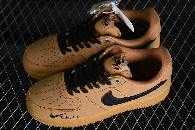 Nike Air Force 1 '07 Low Black/Wheat 29