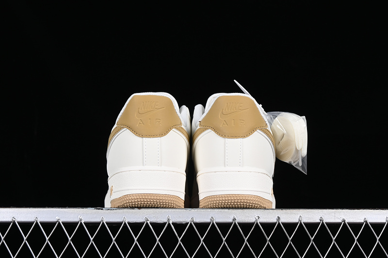 Nike Air Force 1 '07 Low White/Khaki 3