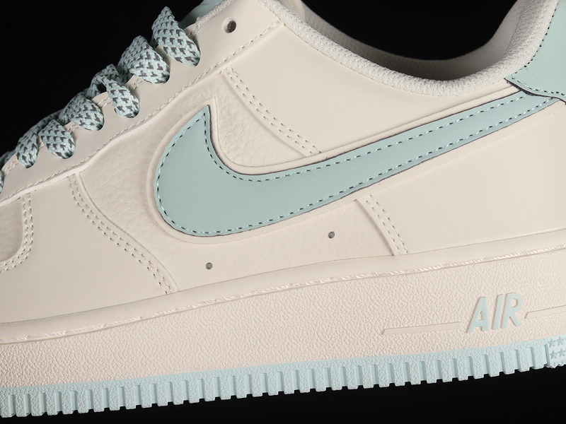 Nike Air Force 1 '07 Low Beige/Blue 19