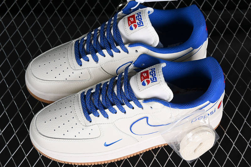 Nike Air Force 1 '07 Low Pepsi White/Blue/Red 29