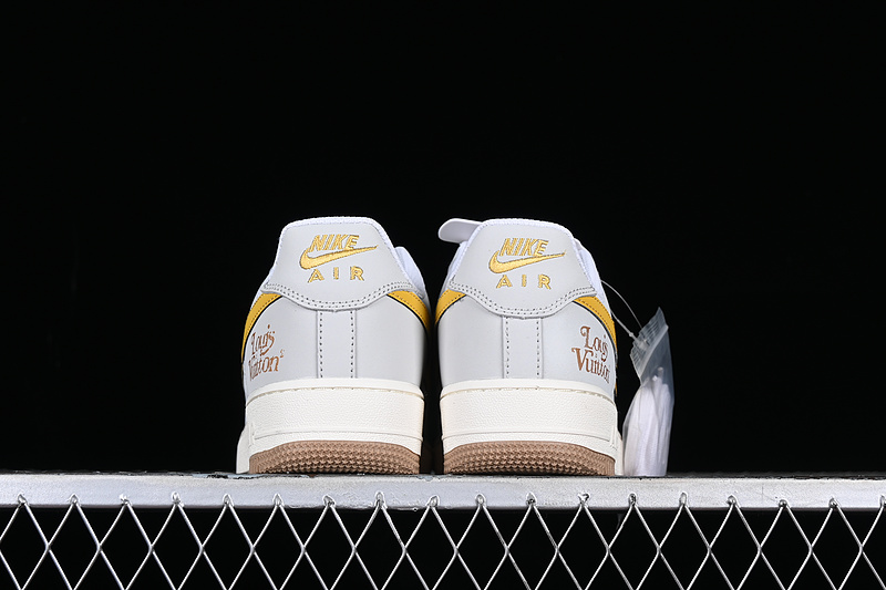 Air Force 1 Low Yellow/White 25