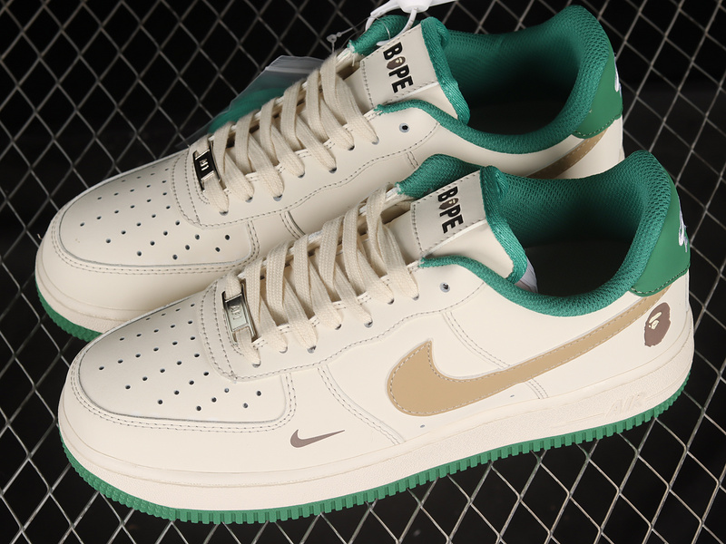 Nike Air Force 1 '07 Low Green/Off White/Brown 17