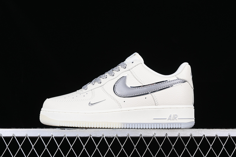 Nike Air Force 1 '07 Low Grey/Silver 7