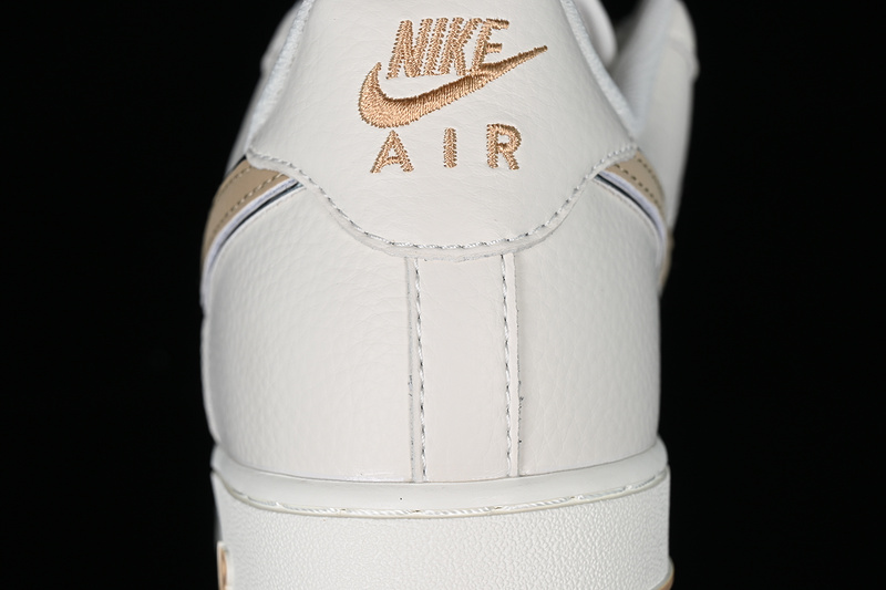 Nike Air Force 1 '07 Low Beige/Gold 13