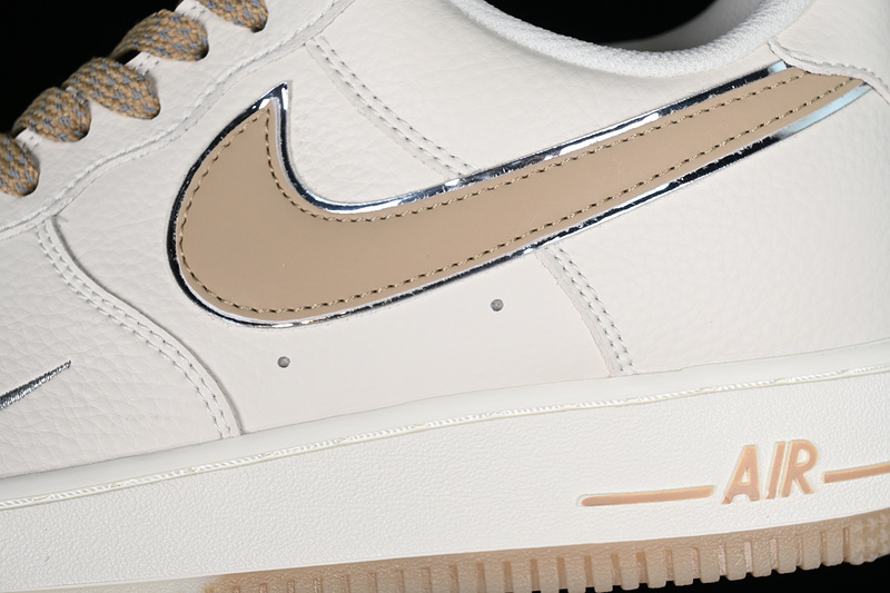 Nike Air Force 1 '07 Low Beige/Gold 27