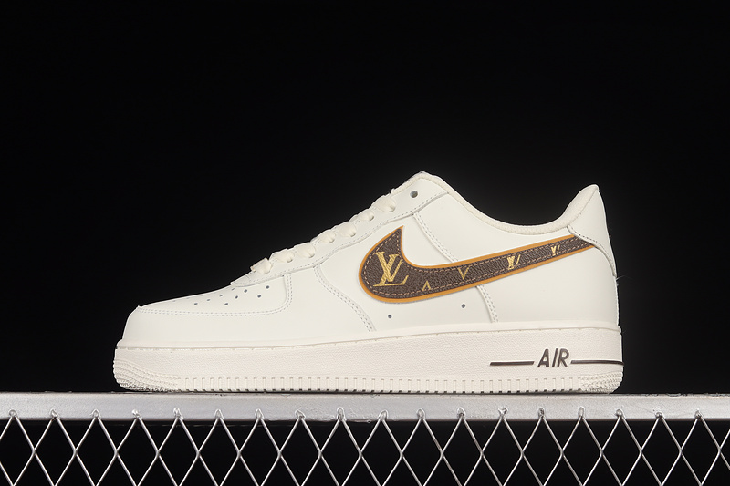 Nike Air Force 1 '07 Low White/White/Brown 13