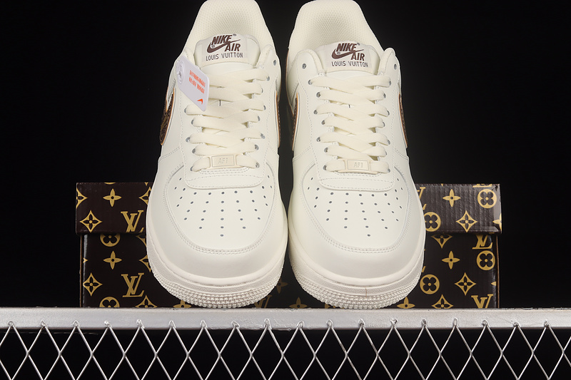 Nike Air Force 1 '07 Low White/White/Brown 29