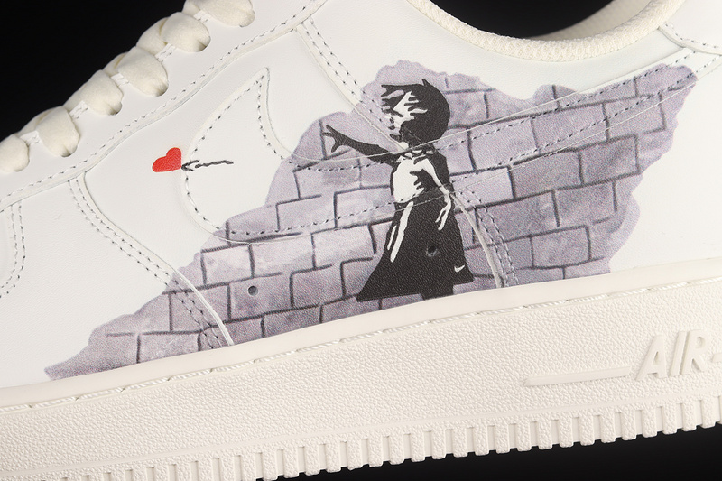 Air Force 1 Low Valentine’S Day White/White/Black 17