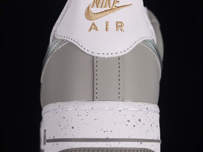 Air Force 1 Low White/Grey/Silver 17