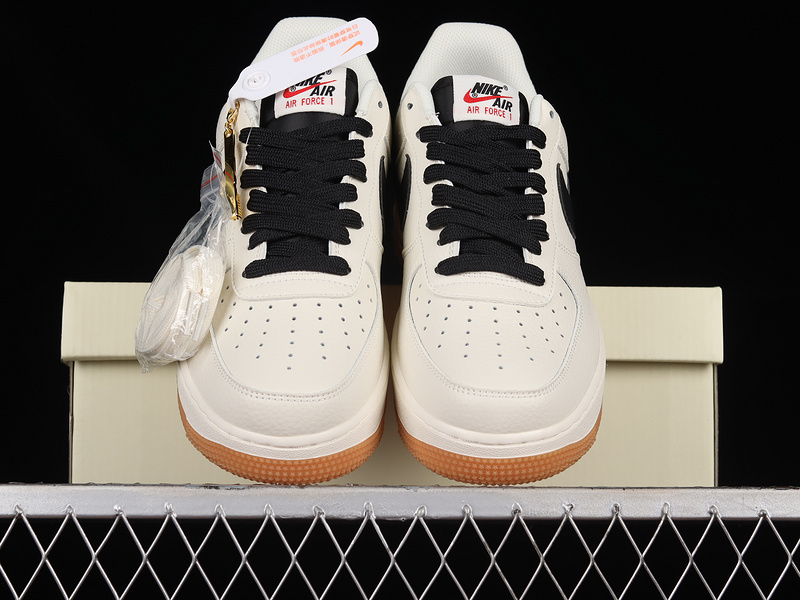 Air Force 1 Low 07 Beige/Black/Gum 27