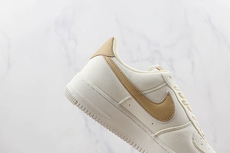 Air Force 1 Low 07 White/Gold/White 13