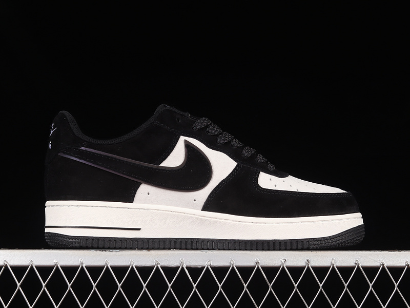 Air Force 1 Low 07 Black/White/Black 23