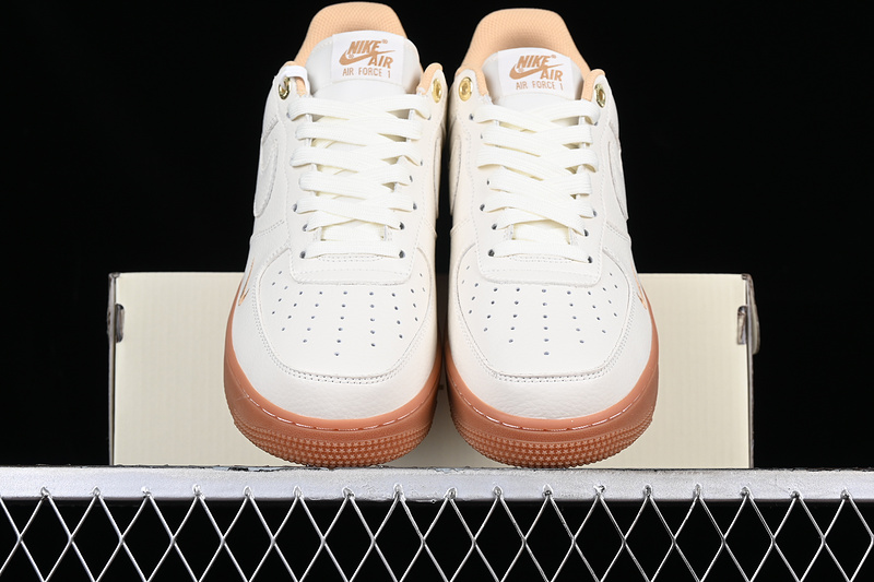 Nike Air Force 1 '07 Low Nai-Ke White/Yellow/Brown 15