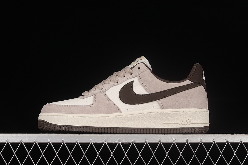 Nike Air Force 1 '07 Low Dark Mocha/Dark Mocha/Dark Mocha 11