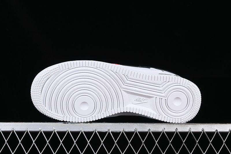 Noah Nike Air Force 1 '07 Low White/Black/Red 5