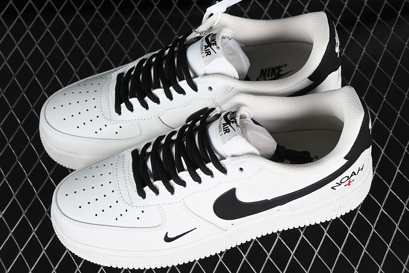 Noah Nike Air Force 1 '07 Low White/Black 17