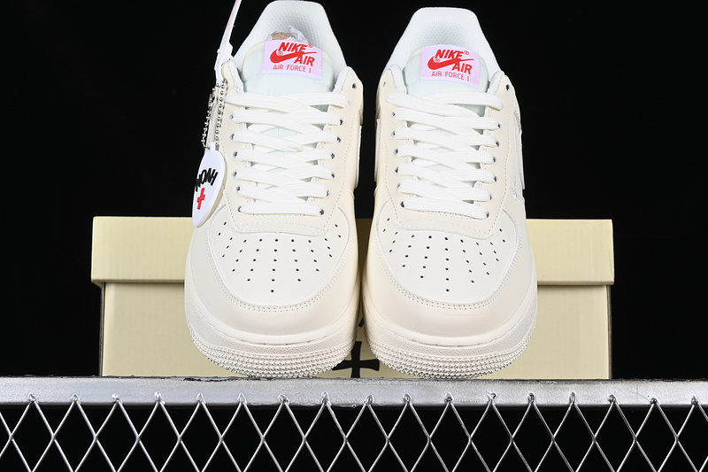 Noah Nike Air Force 1 '07 Low White/Red/Black 3